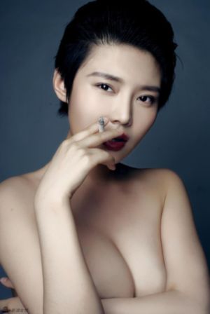 欧美免费av在线观看_高清电视剧观看